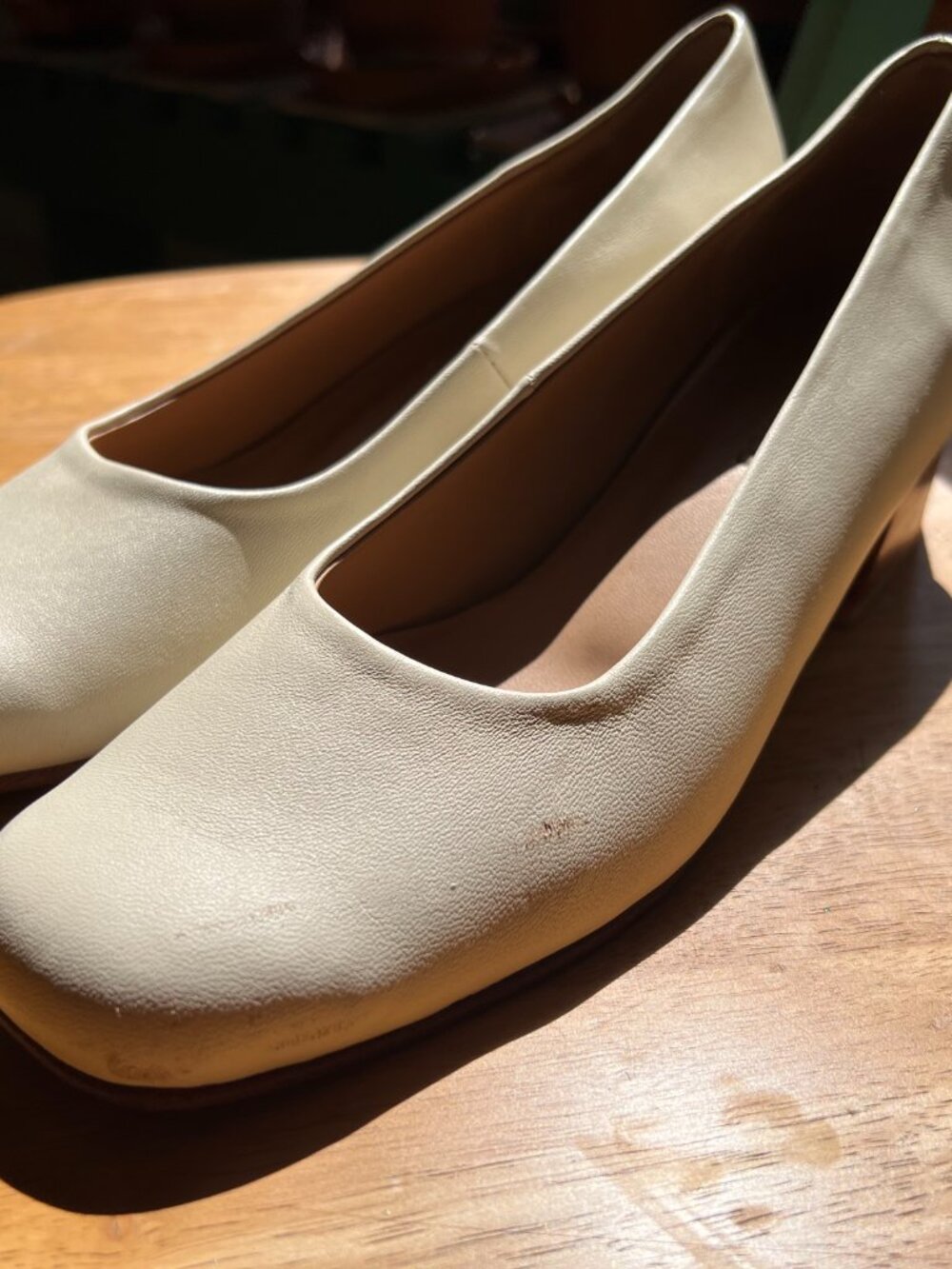 Huma Blanco Luisa Heels - Picture 2 of 5